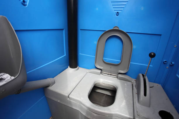 Portable Toilet Options We Offer in Santa Monica, CA